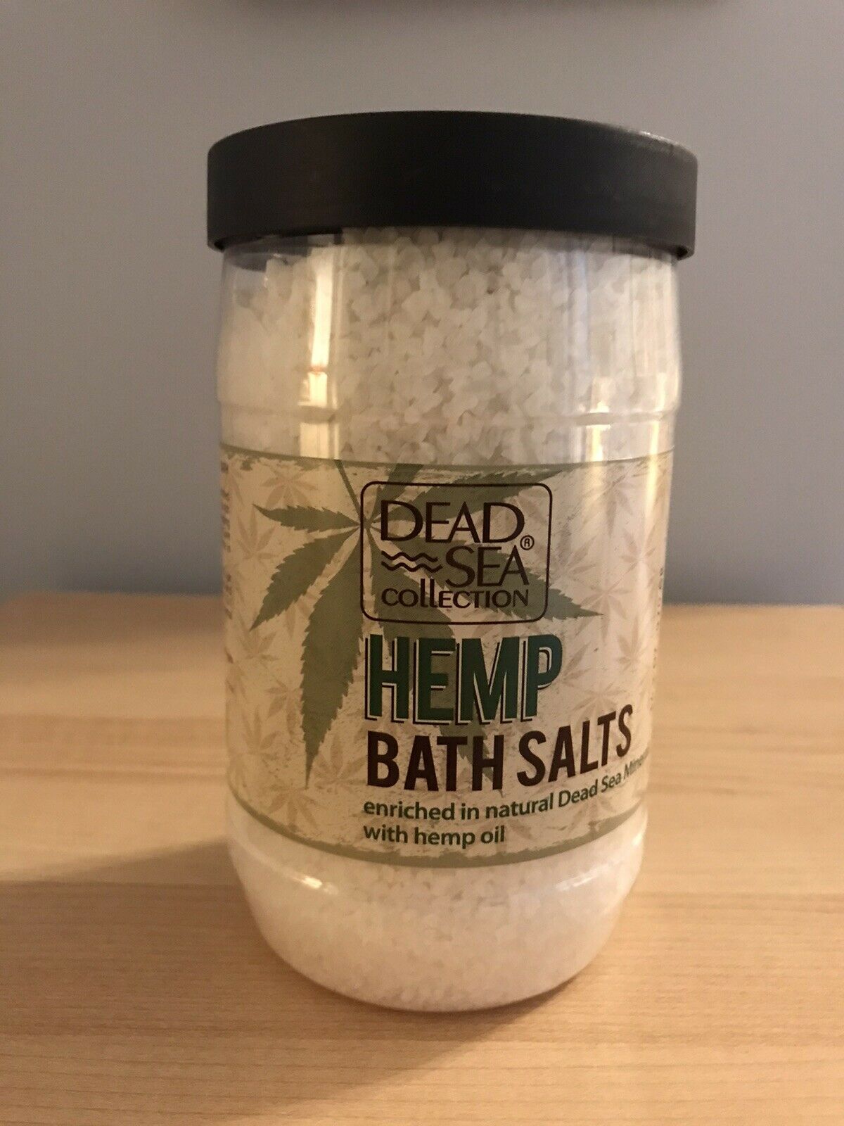 Dead Sea Collection Hemp Bath Salts Hemp Oil 34.2 Oz Jar ⋆ Atlanta